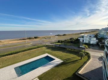 Foto1 · Apartamento en Playa Mansa con Vista Frente Al Mar.