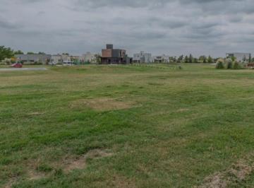 Terreno · 870m² · Oportunidad Terreno en El Naudir!