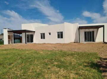 Casa · 145m² · 4 Ambientes · 4 Cocheras · Casa a Esternar en Cul de Sac - Venta - Barrio Manuel Belgrano