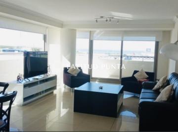 Foto1 · Apartamento en Imperiale, 4 Suites Más Toilette