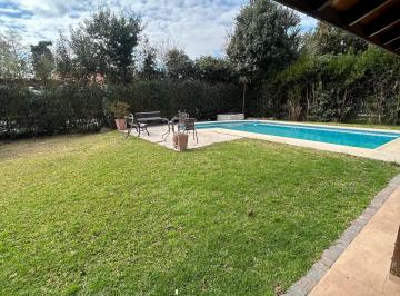 Casa de 5 ambientes, Pilar · Casa Alquiler Anual, Campo Chico,