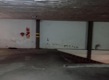 Garage · 15m² · 1 Cochera · Cochera en Zona Centro
