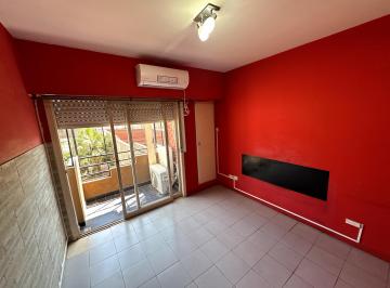 Departamento de 1 ambiente, Floresta · Monoambiente Dividido con Balcón y Cocina Independiente en Av Directorio 3800