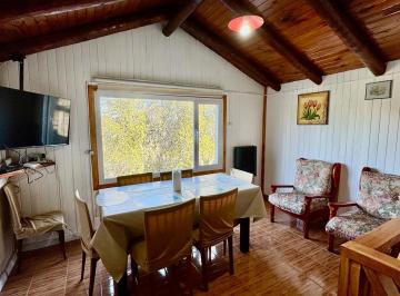 Casa de 6 ambientes, Villa Pehuenia · Alquiler Turístico Casa