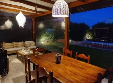Casa · 110m² · 4 Ambientes · Casa Chalet en Alq. Temporario en San Eduardo, Pilar del Este, Pilar