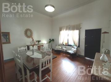 PH · 102m² · 6 Ambientes · Venta PH 6 Ambientes Mas Patio y Terraza