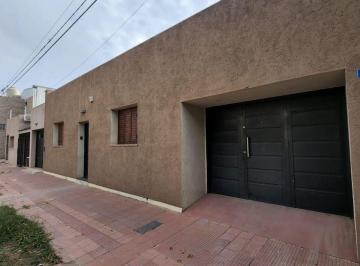 DIS-DIS-175_2 · Casa Dos Dorm. - en Venta - Barrio Empalme