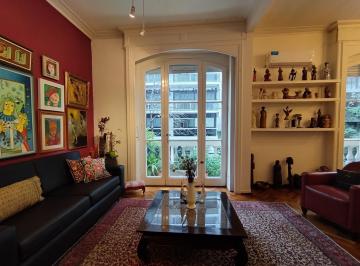 Departamento · 188m² · 4 Ambientes · Venta Departamento de 3 Dorm. Dependencia en La Mejor Zona de Recoleta!