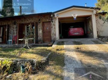 Casa · 225m² · 3 Ambientes · Casa en Venta en Villa del Lago, Villa Carlos Paz.