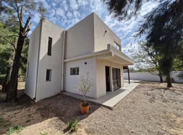 Casa de 6 ambientes, Córdoba · Venta de Casa de 2 Dorm. en Quintas de Flores