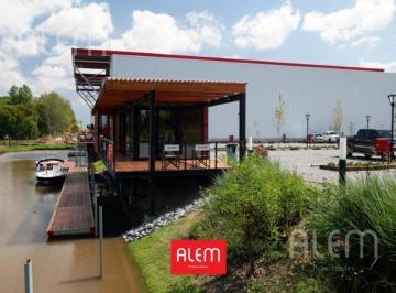 Cama náutica · Amarra en Delta Marina