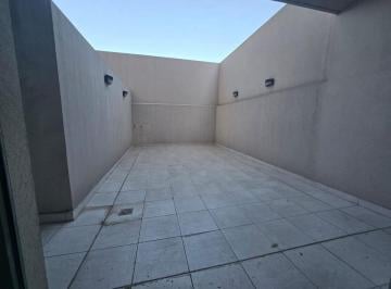 JAK-JAK-4101_2 · Villa del Parque Monoambiente Divisible con Patio