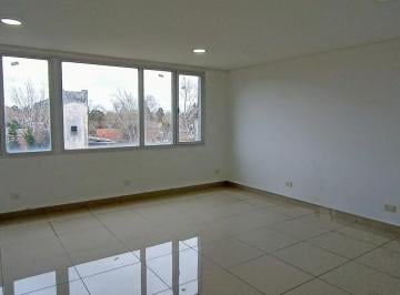 Oficina comercial · 30m² · 1 Ambiente · Oficina en Alquiler - Pilar