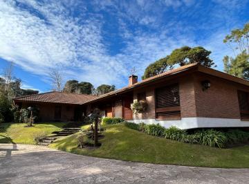 Casa · 620m² · 7 Ambientes · 2 Cocheras · Casa Tradicional en Venta Vista Al Golf 5 Dorm. con Laguna Parque Grande Financiación Pinamar