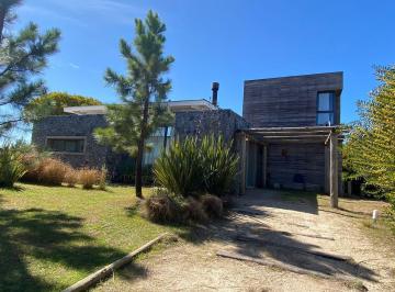 Casa · 5 Ambientes · 2 Cocheras · Casa en Venta, Costa Esmeralda