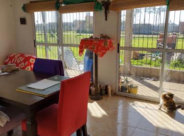 Casa de 3 ambientes, Presidente Perón · Casa con Amplio Lote
