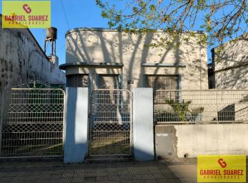 Casa · 90m² · 3 Ambientes · 1 Cochera · Casa - Venta 2 Dorm., Terreno Libre - Llavallol - Gabriel Suarez - Apta Credito Hipotecario