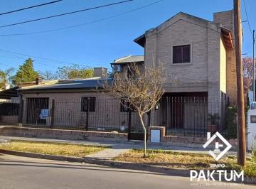 Foto · Casa 3 Dorm. con Pileta B Chateau Carreras
