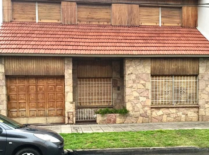 Casa · 156m² · 3 Ambientes · 1 Cochera
