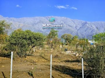 Terreno · 1126m² · Lotes 1.127 m² V. de Las Rosas C/servicios.