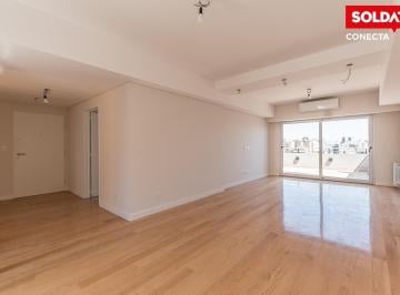 Departamento · 168m² · 5 Ambientes · Departamento en Venta de 4 Ambientes en Caballito con Balcón y Patio. Excelente Construcción.