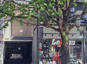 Casa · 10 Ambientes · Casa en 25 de Mayo Al 700, Destino Comercial