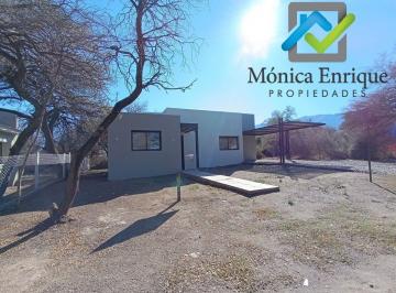 Casa · 123m² · 3 Ambientes · 1 Cochera · Casa de Dos Dorm. y Dos Baños en Barrio Magdalenas Merlo San Luis