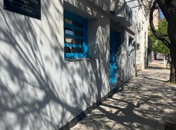 Consultorio de 8 ambientes, Bahía Blanca · Undiano 10 - Propiedad Para Uso Profesional en Venta