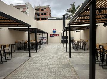 Local comercial · 450m² · Gran Local Comercial de 450 m² C/ Entrepiso y Fondo en Villa Devoto a La Venta