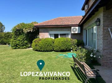 Casa de 8 ambientes, Pilar · Alquiler de Verano en Pilar, Champagnat, Estancias del Pilar.