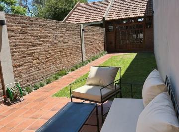Casa · 100m² · 3 Ambientes · 2 Cocheras · Casa Tipo Dúplex en Venta en Banfield Oeste