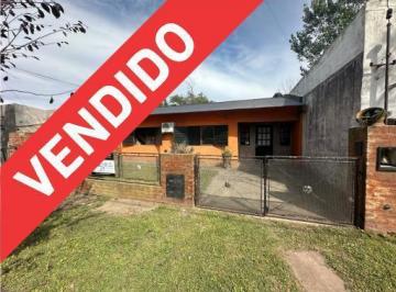 Casa · 70m² · 4 Ambientes · 1 Cochera · Casa en Venta en General Madariaga