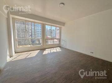 Oficina comercial · 37m² · 1 Ambiente · Oficina Reciclada Baño Privado No Apto Vivienda Tribunales Libertad y Sarmiento