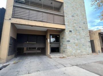 Departamento de 4 ambientes, Godoy Cruz · Pegado Quinta Seccion, Departamento