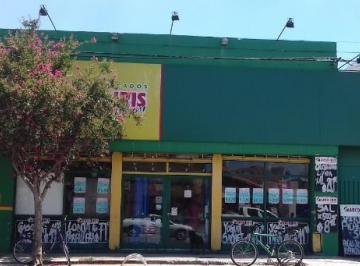 Bodega-Galpón · 300m² · Galpón en Venta, Inversion Segura! Arijon 2700