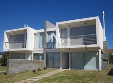 Foto1 · Alquiler Temporal Casa 3 Dorm. en Punta del Este