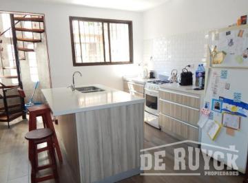 Casa · 137m² · 5 Ambientes · Casa en Venta en Quilmes Oeste