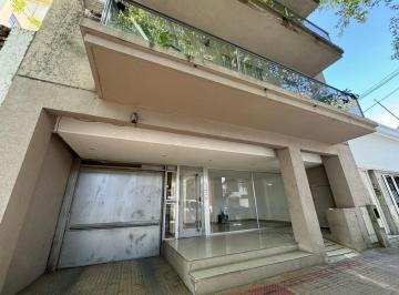 Departamento · 50m² · 3 Ambientes · 1 Cochera · Departamento de 2 Dorm. y Cochera en Venta en La Plata