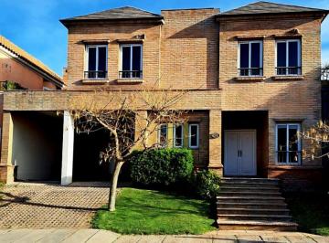 C21-105-985273_2 · Casa 8 Ambientes 3 Dorm.. | Barrio Palmares
