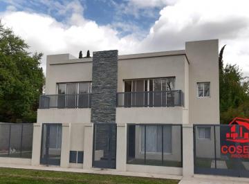 Departamento · 106m² · 3 Ambientes · 1 Cochera · Departamento Dúplex en Venta en La Lonja, Pilar, G. B. a. Zona Norte