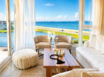 Foto1 · Vende Apartamento con Vista Al Mar de 3 Suites, en Mansa - Punta del Este.