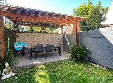Casa · 130m² · 5 Ambientes · 1 Cochera · Dúplex en Venta 4 Amb Jardín y Play. Villa Adelina