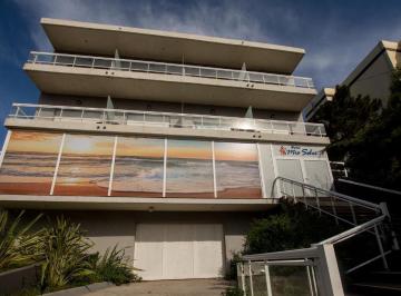 Hotel de 30 ambientes, Villa Gesell · Se Vende Hermoso Hotel en Villa Gesell " Mis Soles" - Financiacion en 36 Cuotas!