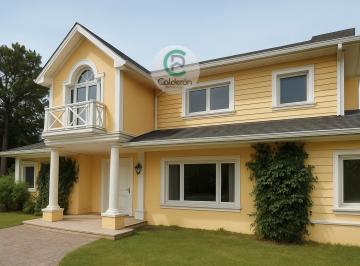 Casa · 450m² · 5 Ambientes · Casa en Venta Country Club San Diego