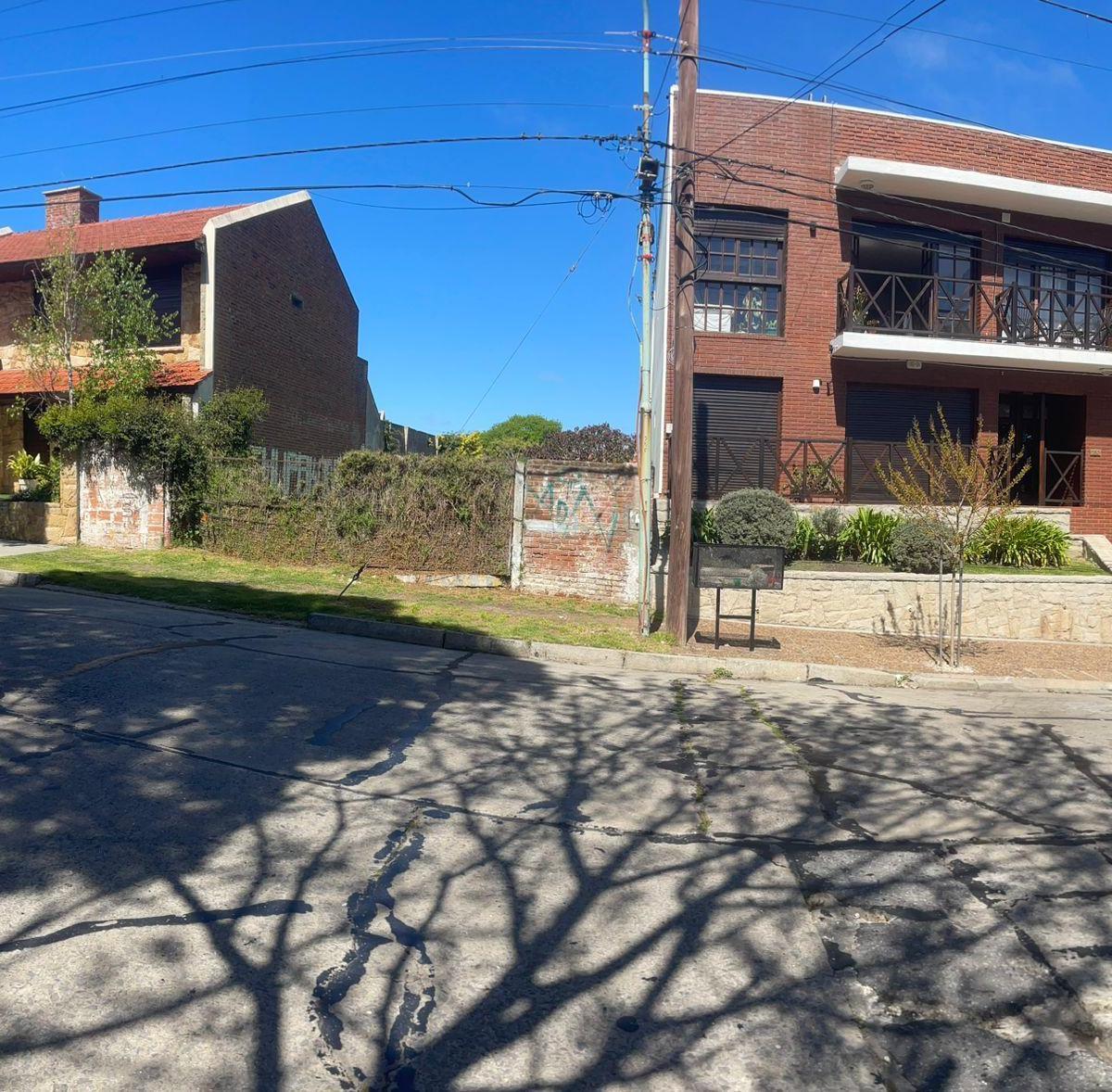 Oportunidad de inversión en Lomas De Stella Maris. Este terreno de 433 m² ofrece un insuperable ubicacion.