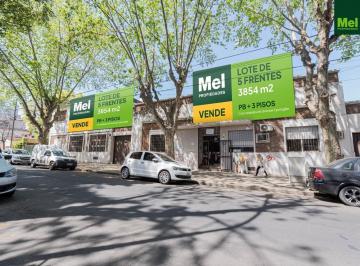 Terreno · 2707m² · Unico! 5 Frentes en El Corazón de Villa del Parque
