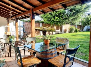 Casa de 3 ambientes, Vicente López · Casa Venta La Lucila