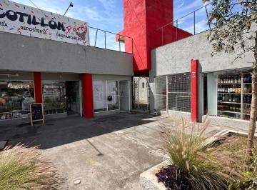 Oficina comercial · 30m² · 2 Ambientes · Local en Alquiler Barrio San Carlos