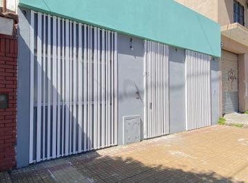 Local comercial de 3 ambientes, La Plata · Local en Venta - La Plata