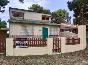 Casa · 60m² · 4 Ambientes · 2 Cocheras · Casa en Mar del Tuyú